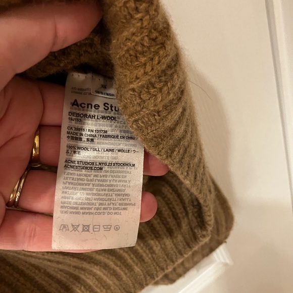 XS ACNE Studios 100% wool “Deborah” sweater - Picture 6 of 7